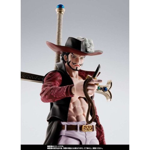 ONE PIECE - Dracule Mihawk - Figure S.H. Figuarts