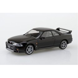 Nissan R33 Skyline GT-R Snap Kit Aoshima – (Neuheiten)