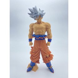 Goku ultra Instinto Grandista Banpresto