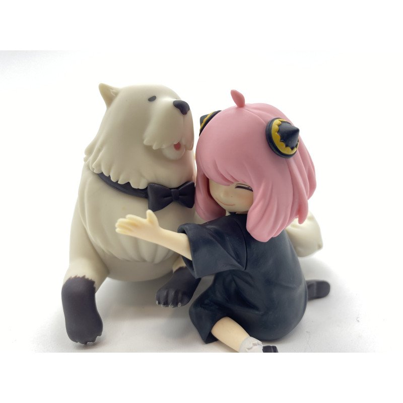 Anya Forger y Bond Spy X Family Relax Time Banpresto – (Aus zweiter Hand)